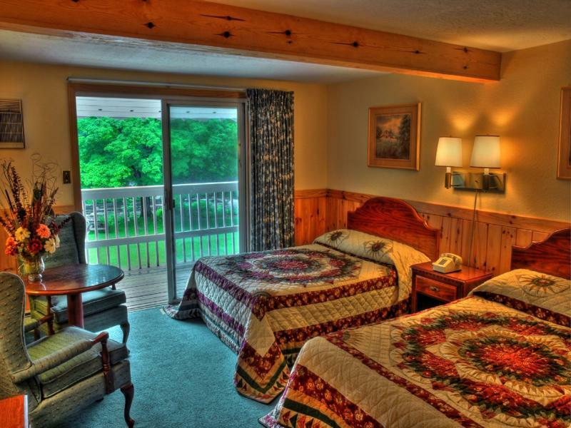 Covered Bridge River View Lodge (Adults Only) Джексон Экстерьер фото